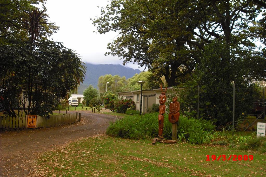 Te Aroha Holiday Park And Motels Экстерьер фото